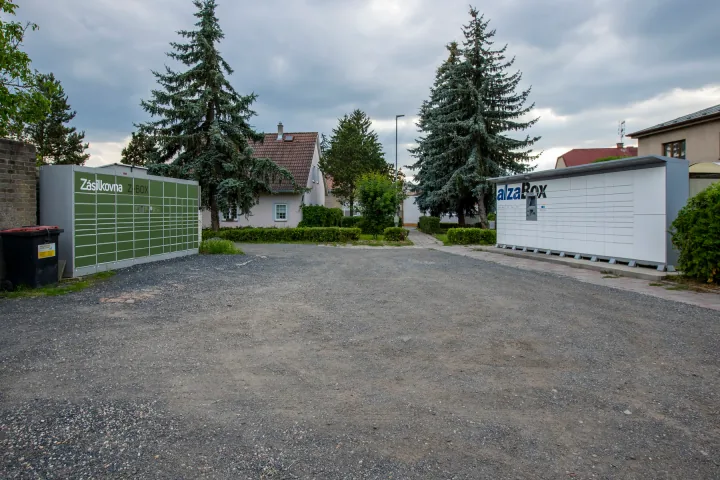 Poštovní výdejní boxy v Přezleticích